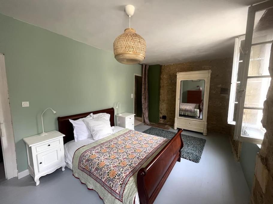 Cozy Town Centre Cottage Beaumont-du-Périgord Екстериор снимка